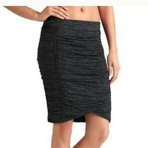 Athleta Twisted Midi skirt